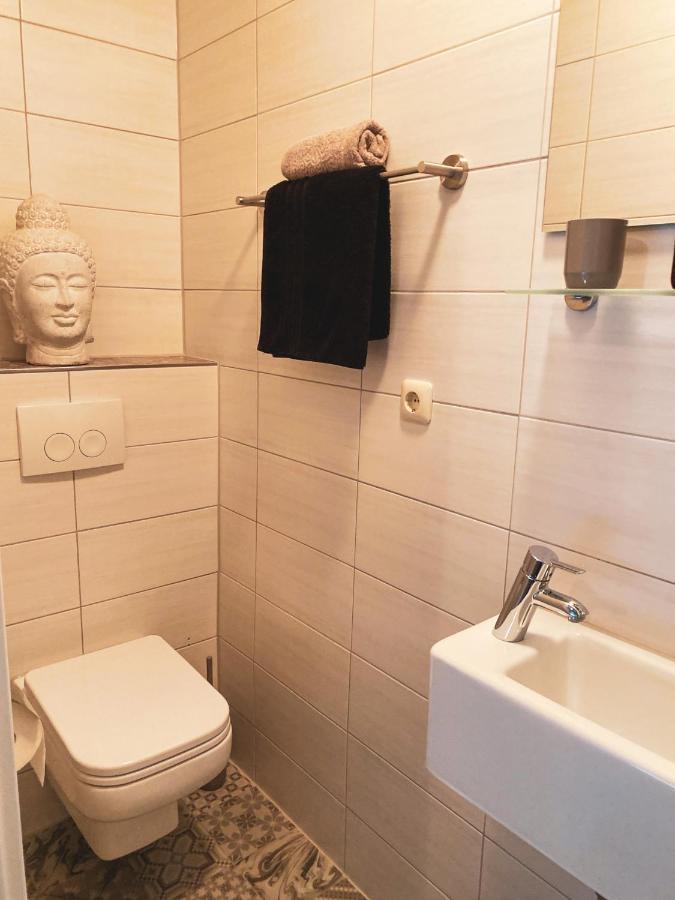 Ring Residenz In Adenau Direkt Am Nuerburgring Bed & Breakfast Екстериор снимка